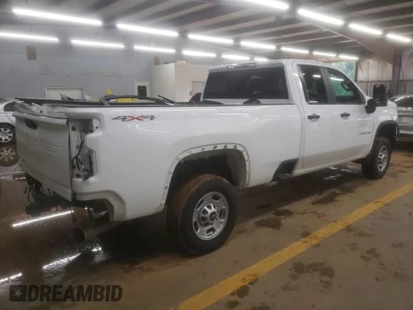 2024 Chevrolet Silverado 2500HD Work Truck with VIN 1GC5YLEY9RF425726, listed as a Copart auction lot 65886965 with 17,380 mi miles and Salvage title. Bid and sale history available at DreamBid. Image 3.