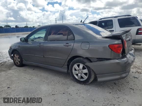 2005 Toyota Corolla LE с VIN 1NXBR32EX5Z460576, выставлен на аукционе Copart как лот 85507745 с пробегом Не указан миль и Списание • Salvage title. История ставок и продаж доступна на DreamBid. Изображение 2.