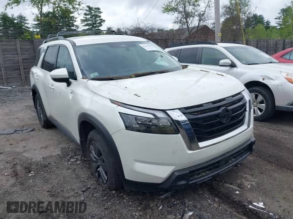 2024 Nissan Pathfinder SV with VIN 5N1DR3BC6RC240547, listed as a IAAI auction lot 42257858 with 13,465 mi miles and . Bid and sale history available at DreamBid. Image 13.
