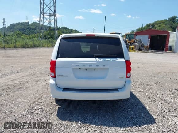 2019 Dodge Grand Caravan SE with VIN 2C4RDGBG6KR530545, listed as a IAAI auction lot 43010586 with 25,219 mi miles and . Bid and sale history available at DreamBid. Image 17.