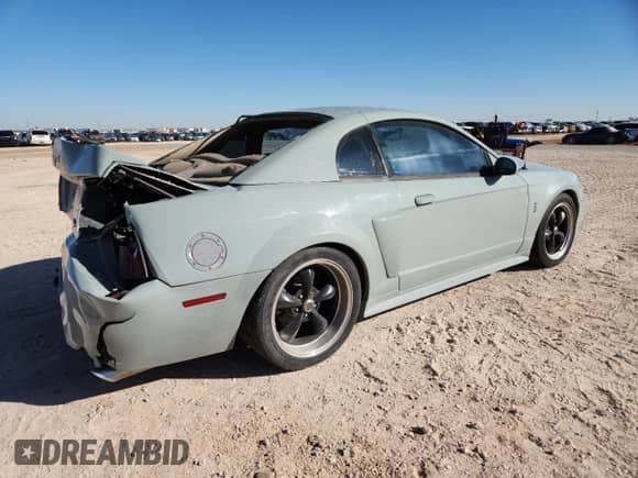 2003 Ford Mustang GT Deluxe с VIN 1FAFP42X03F445532, выставлен на аукционе Copart как лот 87037225 с пробегом 111 256 миль миль и Списание • Salvage title. История ставок и продаж доступна на DreamBid. Изображение 3.