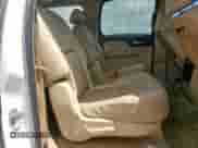 2008 Chevrolet Suburban LTZ z VIN 3GNFC16088G147809, wystawiony jako Copart lot #64783665 z przebiegiem 337 273 mil mil oraz Szkoda całkowita • Salvage title. Historia ofert i sprzedaży dostępna na DreamBid. Obrazek 11.