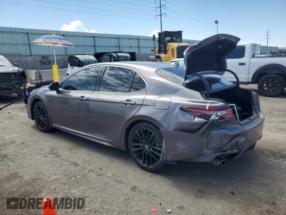 2022 Toyota Camry XSE with VIN 4T1K61BK4NU063612, listed as a Copart auction lot 61734705 with 48,018 mi miles and Salvage title. Bid and sale history available at DreamBid. Image 2.