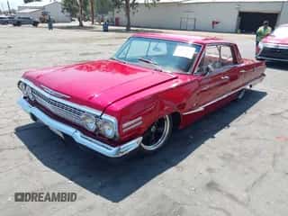 1963 Chevrolet Impala z VIN 0000031839L102570, wystawiony jako IAAI lot #42804267 z przebiegiem Nie podano mil oraz . Historia ofert i sprzedaży dostępna na DreamBid. Obrazek 2.