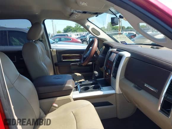 2010 Dodge 1500 SLT with VIN 1D7RB1CT0AS141854, listed as a IAAI auction lot 42173556 with 229,026 mi miles and . Bid and sale history available at DreamBid. Image 5.