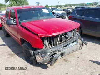 2004 Chevrolet Silverado 1500 LS с VIN 2GCEC19T041344339, выставлен на аукционе IAAI как лот 42713919 с пробегом 271 367 миль миль и . История ставок и продаж доступна на DreamBid. Изображение 1.