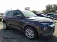 2021 Chevrolet TrailBlazer LS z VIN KL79MMS25MB149240, wystawiony jako Copart lot #81125685 z przebiegiem 92 602 mil mil oraz Szkoda całkowita • Salvage title. Historia ofert i sprzedaży dostępna na DreamBid. Obrazek 4.