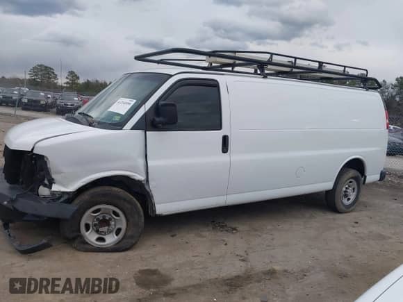 2017 Chevrolet Express Cargo with VIN 1GCWGBFG4H1348685, listed as a IAAI auction lot 41234959 with 215,067 mi miles and . Bid and sale history available at DreamBid. Image 14.