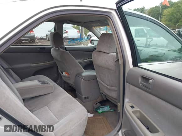 2003 Toyota Camry XLE с VIN 4T1BE32K63U735505, выставлен на аукционе IAAI как лот 43389503 с пробегом 228 074 миль миль и . История ставок и продаж доступна на DreamBid. Изображение 8.