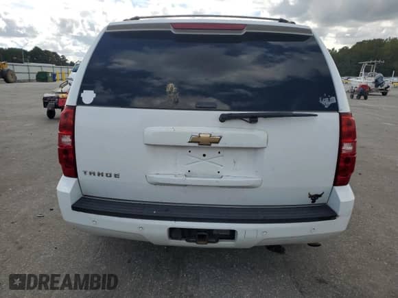 2007 Chevrolet Tahoe LT с VIN 1GNFC13J27R108838, выставлен на аукционе Copart как лот 85270265 с пробегом 265 547 миль миль и Списание • Salvage title. История ставок и продаж доступна на DreamBid. Изображение 6.