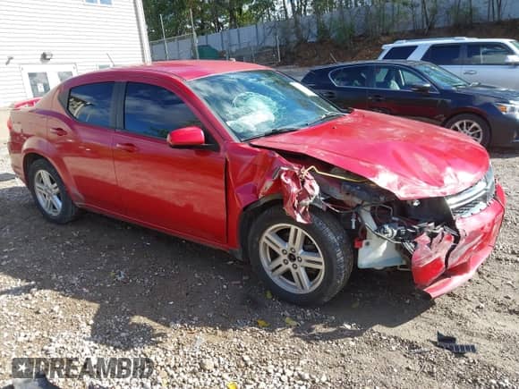 2012 Dodge Avenger SXT z VIN 1C3CDZCB1CN260308, wystawiony jako IAAI lot #43395921 z przebiegiem 112 830 mil mil oraz . Historia ofert i sprzedaży dostępna na DreamBid. Obrazek 1.