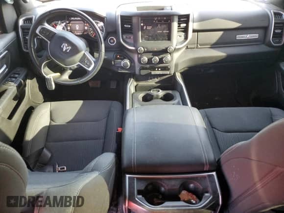 2022 Ram 1500 Big Horn с VIN 1C6RREFG0NN472389, выставлен на аукционе Copart как лот 86263364 с пробегом 37 083 миль миль и Списание • Salvage title. История ставок и продаж доступна на DreamBid. Изображение 8.