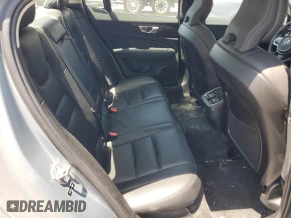 2022 Volvo S60 Inscription z VIN 7JRL12TL0NG174680, wystawiony jako Copart lot #64642315 z przebiegiem 43 524 mil mil oraz Czysty tytuł • Clean title. Historia ofert i sprzedaży dostępna na DreamBid. Obrazek 10.