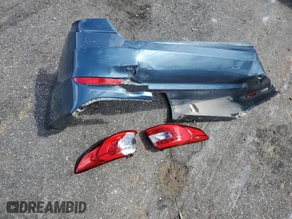 2015 Hyundai Sonata Limited с VIN 5NPE34AF9FH080109, выставлен на аукционе Copart как лот 82120555 с пробегом 62 132 миль миль и Чистый • Clean title. История ставок и продаж доступна на DreamBid. Изображение 12.