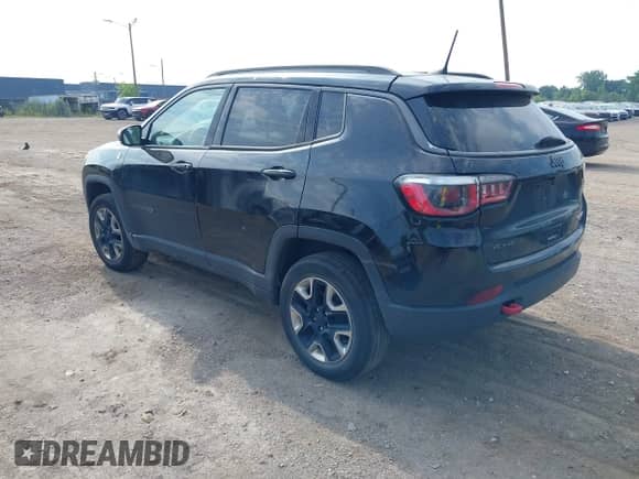 2018 Jeep Compass Trailhawk с VIN 3C4NJDDB0JT129673, выставлен на аукционе IAAI как лот 42887666 с пробегом 121 735 миль миль и . История ставок и продаж доступна на DreamBid. Изображение 3.