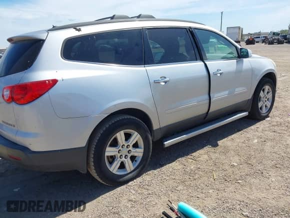 2012 Chevrolet Traverse 1LT with VIN 1GNKRGED0CJ316572, listed as a IAAI auction lot 42851451 with Not provided miles and . Bid and sale history available at DreamBid. Image 4.