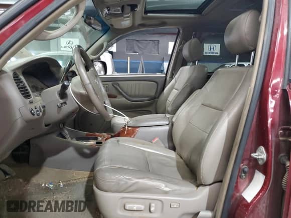 2006 Toyota Tundra Limited with VIN 5TBDT481X6S502400, listed as a Copart auction lot 90803785 with 171,898 mi miles and Clean title. Bid and sale history available at DreamBid. Image 7.