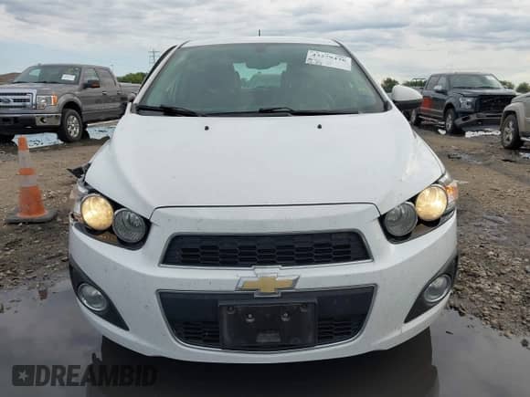 2015 Chevrolet Sonic LTZ with VIN 1G1JE6SB9F4193315, listed as a IAAI auction lot 43279436 with 100,413 mi miles and . Bid and sale history available at DreamBid. Image 11.