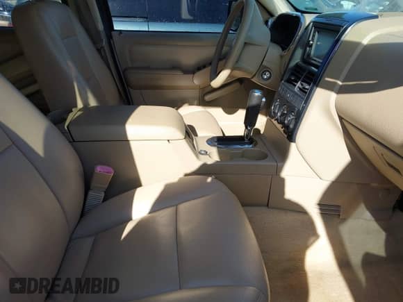 2007 Ford Explorer XLT with VIN 1FMEU63EX7UA93029, listed as a IAAI auction lot 43359692 with 76,255 mi miles and . Bid and sale history available at DreamBid. Image 5.