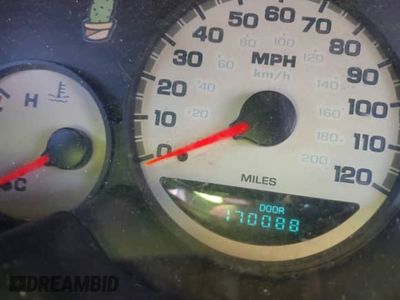 2002 Dodge Neon ES z VIN 1B3ES56C72D569309, wystawiony jako IAAI lot #41339548 z przebiegiem 170 888 mil mil oraz . Historia ofert i sprzedaży dostępna na DreamBid. Obrazek 7.