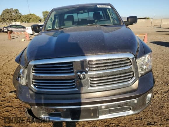 2016 Ram 1500 Big Horn z VIN 1C6RR6LM1GS333294, wystawiony jako Copart lot #81847794 z przebiegiem 43 891 mil mil oraz Szkoda całkowita • Salvage title. Historia ofert i sprzedaży dostępna na DreamBid. Obrazek 5.