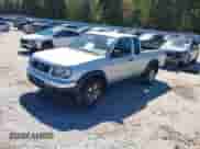 2000 Nissan Frontier XE с VIN 1N6ED26Y0YC375946, выставлен на аукционе IAAI как лот 43451915 с пробегом 71 175 миль миль и . История ставок и продаж доступна на DreamBid. Изображение 2.
