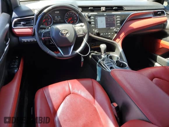 2018 Toyota Camry XSE с VIN 4T1BZ1HK7JU010492, выставлен на аукционе Copart как лот 71482645 с пробегом 77 969 миль миль и Списание • Salvage title. История ставок и продаж доступна на DreamBid. Изображение 8.