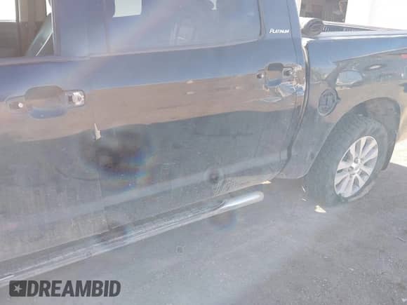 2013 Toyota Tundra Limited с VIN 5TFHW5F19DX313379, выставлен на аукционе IAAI как лот 42240976 с пробегом 164 558 миль миль и . История ставок и продаж доступна на DreamBid. Изображение 20.