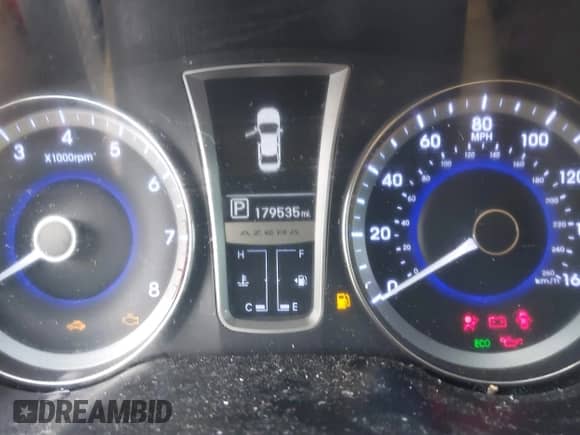 2013 Hyundai Azera z VIN KMHFH4JG5DA330718, wystawiony jako IAAI lot #43553191 z przebiegiem 179 535 mil mil oraz . Historia ofert i sprzedaży dostępna na DreamBid. Obrazek 7.