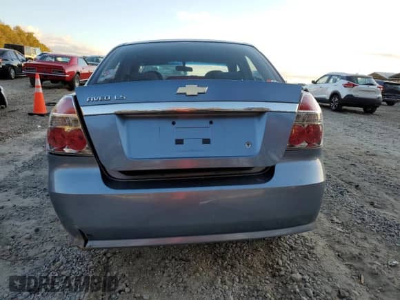 2007 Chevrolet Aveo LS z VIN KL1TD56637B051430, wystawiony jako Copart lot #81585564 z przebiegiem Nie podano mil oraz Nie do naprawy • Non repairable. Historia ofert i sprzedaży dostępna na DreamBid. Obrazek 6.