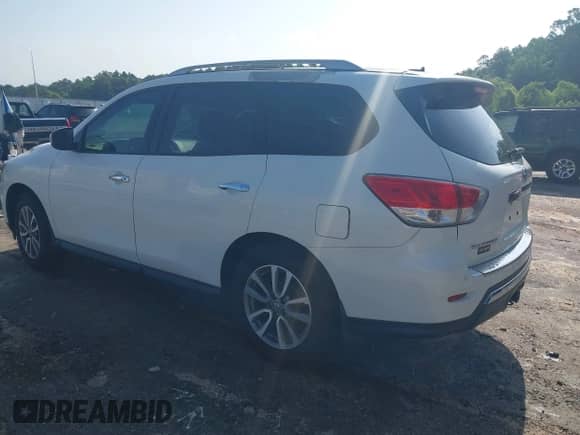 2014 Nissan Pathfinder SL z VIN 5N1AR2MNXEC692930, wystawiony jako IAAI lot #42558833 z przebiegiem 170 337 mil mil oraz . Historia ofert i sprzedaży dostępna na DreamBid. Obrazek 3.