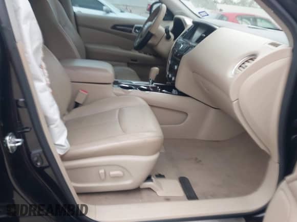 2014 Nissan Pathfinder Platinum with VIN 5N1AR2MN0EC619145, listed as a IAAI auction lot 41032657 with 148,405 mi miles and . Bid and sale history available at DreamBid. Image 5.