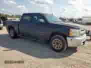 2012 Chevrolet Silverado 1500 LS z VIN 3GCPCREA1CG248592, wystawiony jako Copart lot #71743905 z przebiegiem 220 764 mil mil oraz Szkoda całkowita • Salvage title. Historia ofert i sprzedaży dostępna na DreamBid. Obrazek 4.