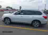 2020 Nissan Pathfinder SL with VIN 5N1DR2CN0LC577703, listed as a IAAI auction lot 43271514 with 163,241 mi miles and . Bid and sale history available at DreamBid. Image 14.