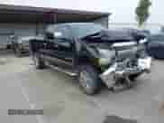 2016 Chevrolet Silverado 2500HD LTZ z VIN 1GC1KWE81GF192150, wystawiony jako IAAI lot #43063029 z przebiegiem 187 523 mil mil oraz . Historia ofert i sprzedaży dostępna na DreamBid. Obrazek 1.