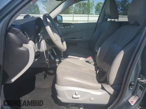 2013 Subaru Forester X Limited z VIN JF2SHAFC9DH413830, wystawiony jako Copart lot #61858345 z przebiegiem 145 162 mil mil oraz Szkoda całkowita • Salvage title. Historia ofert i sprzedaży dostępna na DreamBid. Obrazek 7.