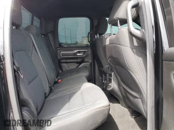 2022 Ram 1500 Big Horn z VIN 1C6RRFBG4NN238767, wystawiony jako Copart lot #71562605 z przebiegiem 84 332 mil mil oraz Szkoda całkowita • Salvage title. Historia ofert i sprzedaży dostępna na DreamBid. Obrazek 10.