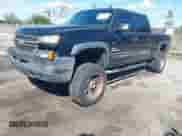 2006 Chevrolet Silverado 2500HD LT3 with VIN 1GCHK23D96F143140, listed as a IAAI auction lot 43473585 with 277,837 mi miles and . Bid and sale history available at DreamBid. Image 2.