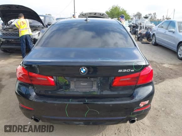 2018 BMW 5 Series 530e with VIN WBAJA9C52JB251893, listed as a IAAI auction lot 42111501 with 106,766 mi miles and . Bid and sale history available at DreamBid. Image 17.