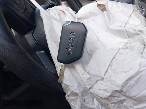 2022 Jeep Wrangler Unlimited Sport S with VIN 1C4HJXDG2NW196267, listed as a IAAI auction lot 41544282 with 18,547 mi miles and . Bid and sale history available at DreamBid. Image 11.