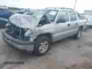 2006 Chevrolet Avalanche Z66 с VIN 3GNEC12Z26G239785, выставлен на аукционе IAAI как лот 42588434 с пробегом 204 971 миль миль и . История ставок и продаж доступна на DreamBid. Изображение 2.