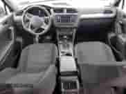 2022 Volkswagen Tiguan S с VIN 3VV0B7AX5NM137536, выставлен на аукционе Copart как лот 64518145 с пробегом 41 896 миль миль и Списание • Salvage title. История ставок и продаж доступна на DreamBid. Изображение 8.