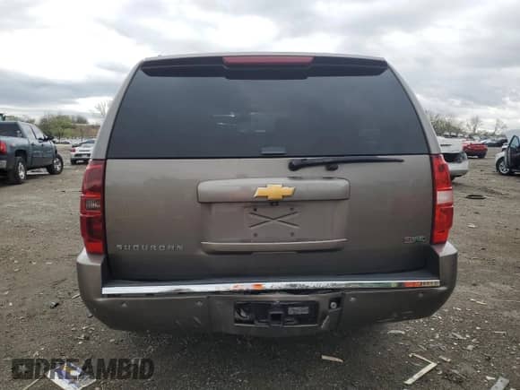 2012 Chevrolet Suburban LTZ z VIN 1GNSCKE07CR202068, wystawiony jako Copart lot #51771495 z przebiegiem 257 988 mil mil oraz Szkoda całkowita • Salvage title. Historia ofert i sprzedaży dostępna na DreamBid. Obrazek 6.