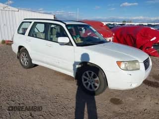 2008 Subaru Forester X z VIN JF1SG656X8H726715, wystawiony jako IAAI lot #43548112 z przebiegiem 210 303 mil mil oraz . Historia ofert i sprzedaży dostępna na DreamBid. Obrazek 1.