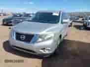 2013 Nissan Pathfinder SV с VIN 5N1AR2MN8DC652778, выставлен на аукционе IAAI как лот 43148186 с пробегом 165 796 миль миль и . История ставок и продаж доступна на DreamBid. Изображение 2.
