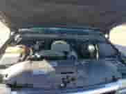 2005 GMC Sierra 1500 SLE z VIN 2GTEK13T351237413, wystawiony jako Copart lot #88888335 z przebiegiem 218 093 mil mil oraz Szkoda całkowita • Salvage title. Historia ofert i sprzedaży dostępna na DreamBid. Obrazek 11.