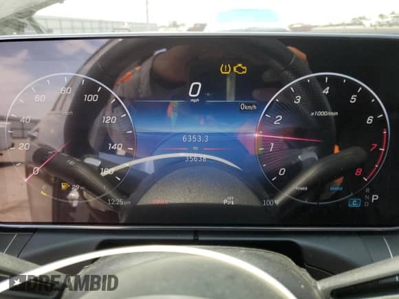 2023 Mercedes-Benz C 300 z VIN W1KAF4GB2PR100159, wystawiony jako Copart lot #69993005 z przebiegiem 35 638 mil mil oraz Szkoda całkowita • Salvage title. Historia ofert i sprzedaży dostępna na DreamBid. Obrazek 9.