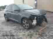 2019 Hyundai Kona Limited с VIN KM8K33A52KU246261, выставлен на аукционе IAAI как лот 42702076 с пробегом 122 119 миль миль и . История ставок и продаж доступна на DreamBid. Изображение 1.
