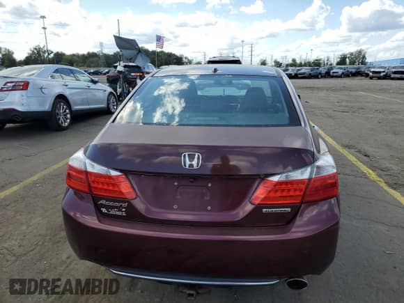 2014 Honda Accord Touring z VIN 1HGCR2F92EA800368, wystawiony jako Copart lot #82225915 z przebiegiem 65 840 mil mil oraz Czysty tytuł • Clean title. Historia ofert i sprzedaży dostępna na DreamBid. Obrazek 6.