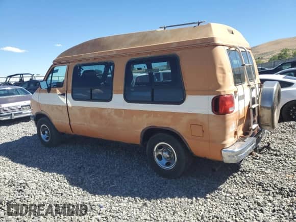 1996 Dodge Cargo with VIN 2B6HB21Y5TK129680, listed as a Copart auction lot 67195874 with 203,738 mi miles and Clean title. Bid and sale history available at DreamBid. Image 2.